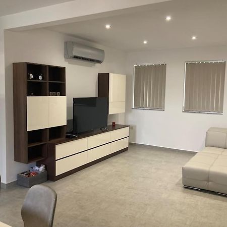 Apartamento Elegant Maisonette In Malta By Assetflow Pro Marsaskala Exterior foto
